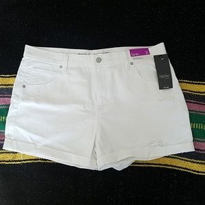Mossimo Boyfriend Midi White Denim Shorts